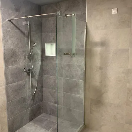 Somogyi Bela Apartment *
